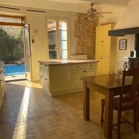 Vakantiehuis La Quarante, Petit Havre Cosy Au Milieu Des Vignes